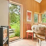 Private Retreat Near Kragenaes With Field Views 펜션 Vesterborg