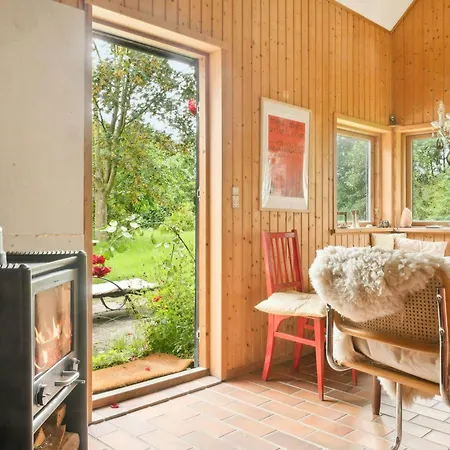Private Retreat Near Kragenaes With Field Views Prázdninový dům Vesterborg